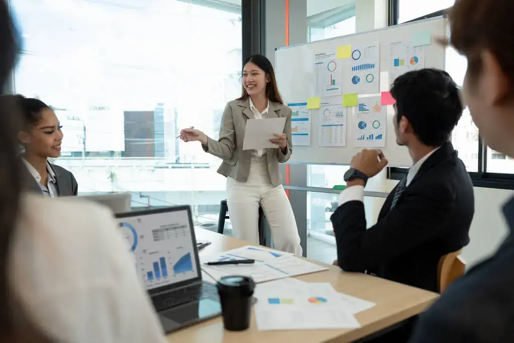 Startup Booted Pitch Deck: How to Win Without a Brand Name